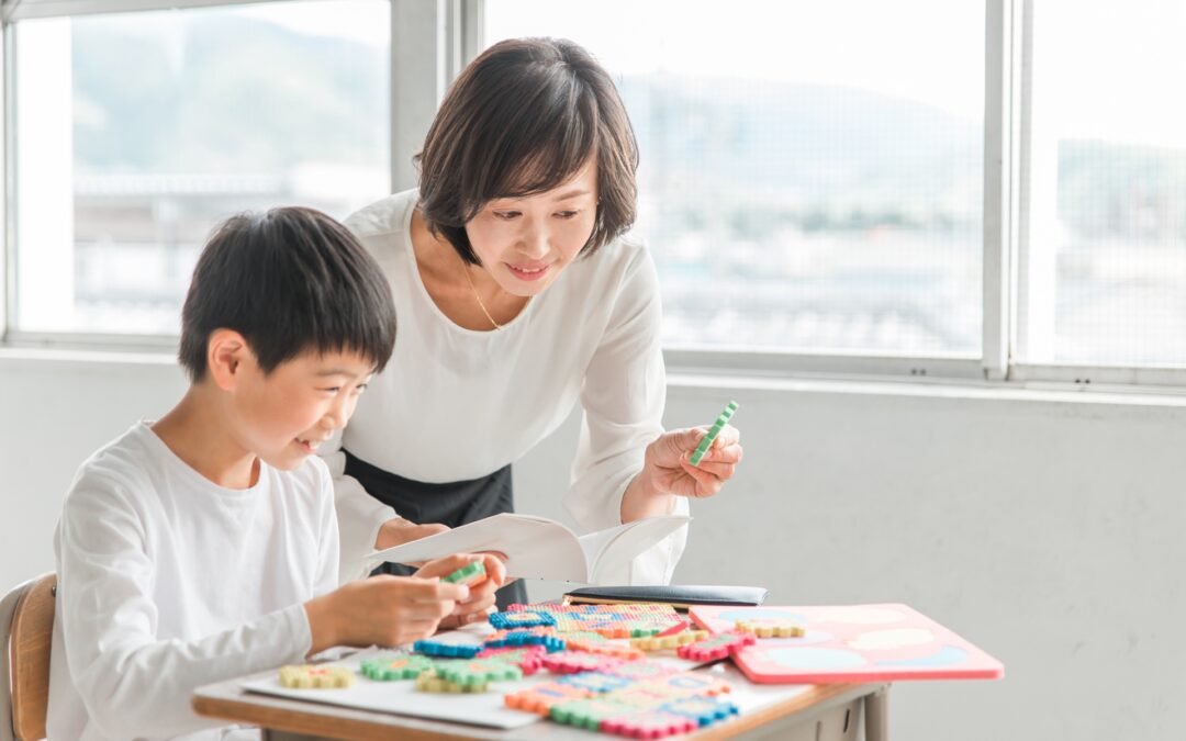 自閉スペクトラム症のお子様に最適な塾選びガイド
