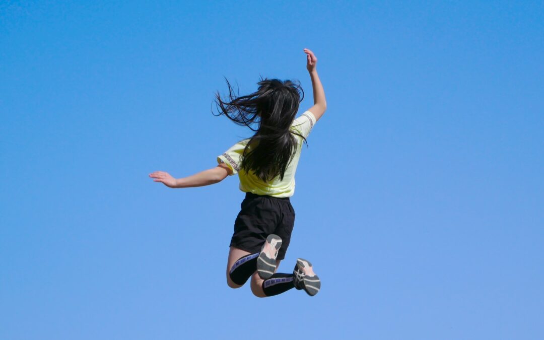 【完全ガイド】子どもの自信をつける方法｜親のNG行動と効果的な褒め方・叱り方のコツ