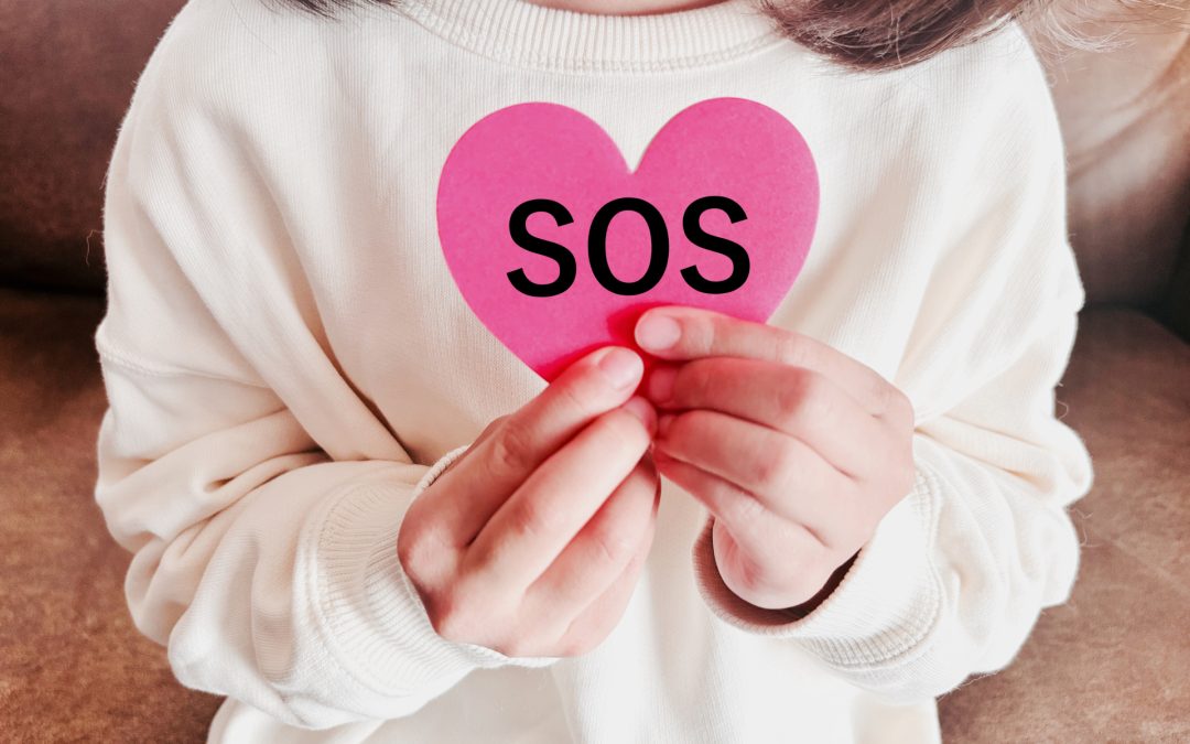 【見逃し厳禁】子どものサインに気づく親必見！年齢別SOSサインと適切な対応法完全ガイド